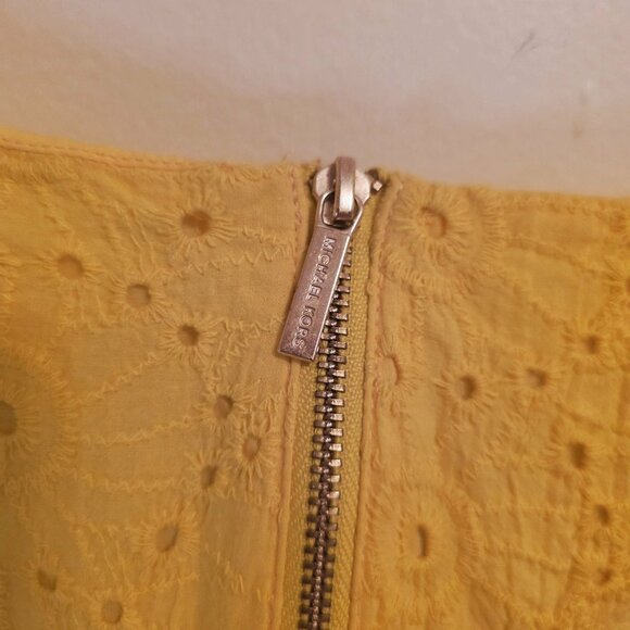 Michael Kors Yellow Eyelet Peplum Top XL - Picture 5 of 5